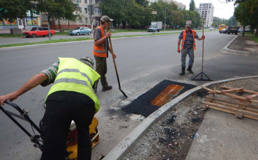 Оновлені 16 Зливнівок На Вулиці Рокоссовського