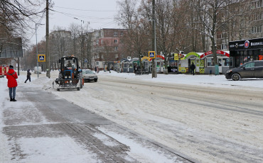 Зупинки Прибрані На Всіх  Магістралях Чернігова